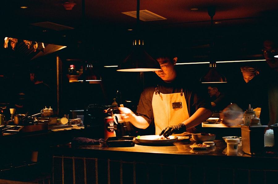 Chef cuisinier en cuisine